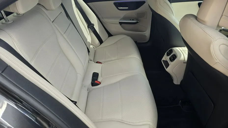 MERCEDES-BENZ C Klasa -