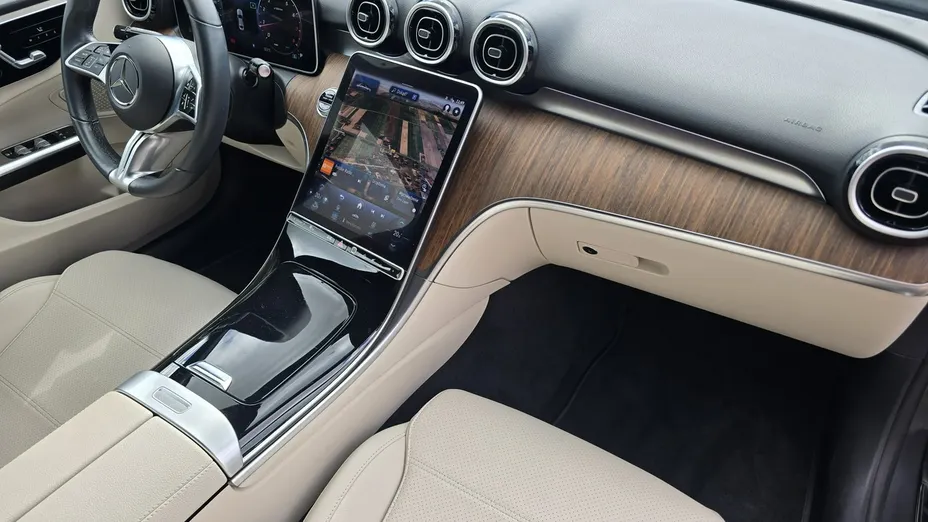 MERCEDES-BENZ C Klasa -