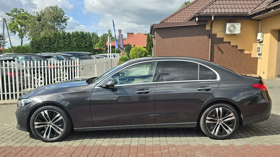 MERCEDES-BENZ C Klasa -