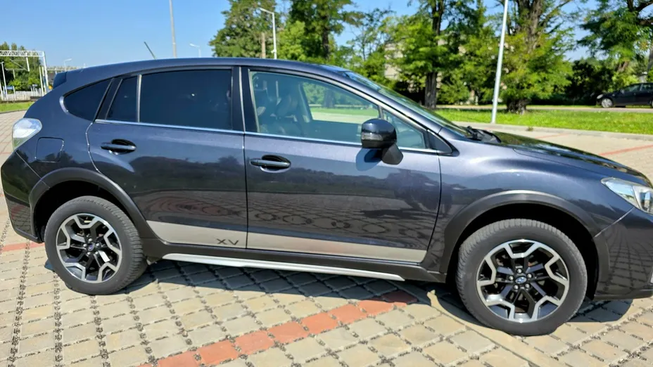 SUBARU XV -