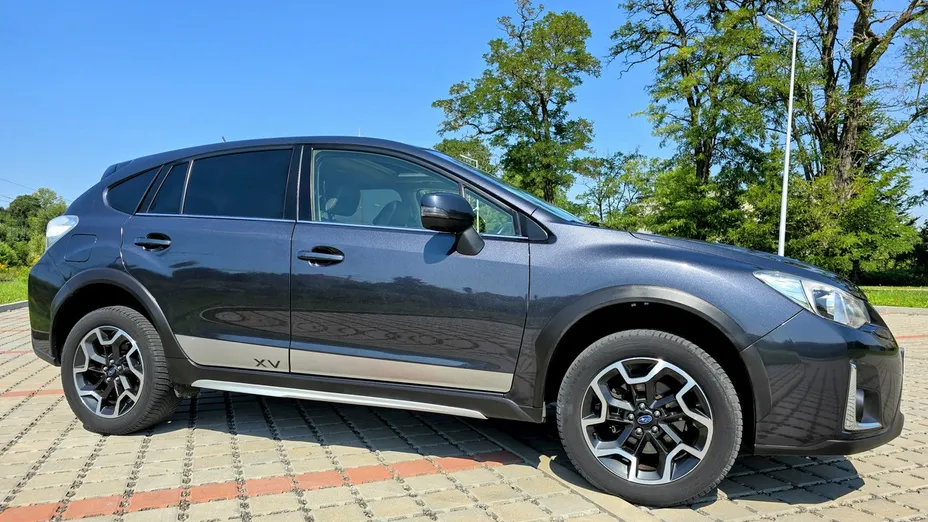 SUBARU XV -