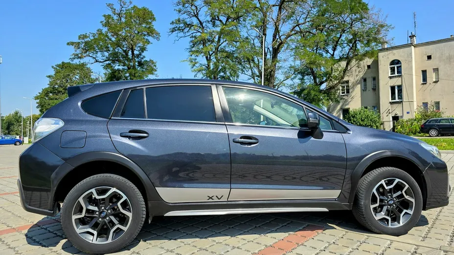 SUBARU XV -