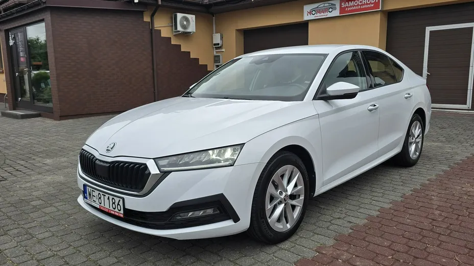 SKODA Octavia -