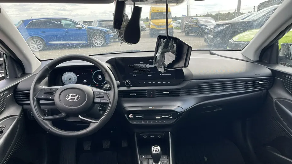 HYUNDAI i20 -