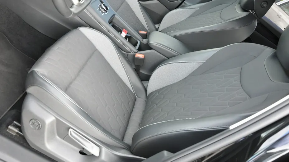 VOLKSWAGEN Tiguan -