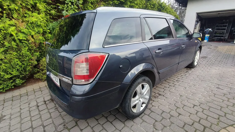 OPEL Astra -