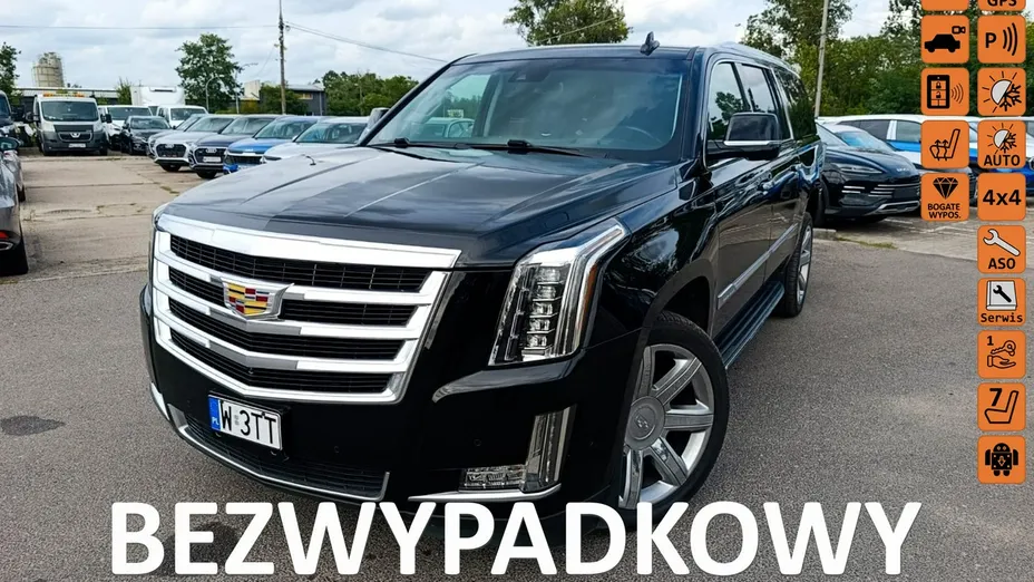 CADILLAC Escalade -