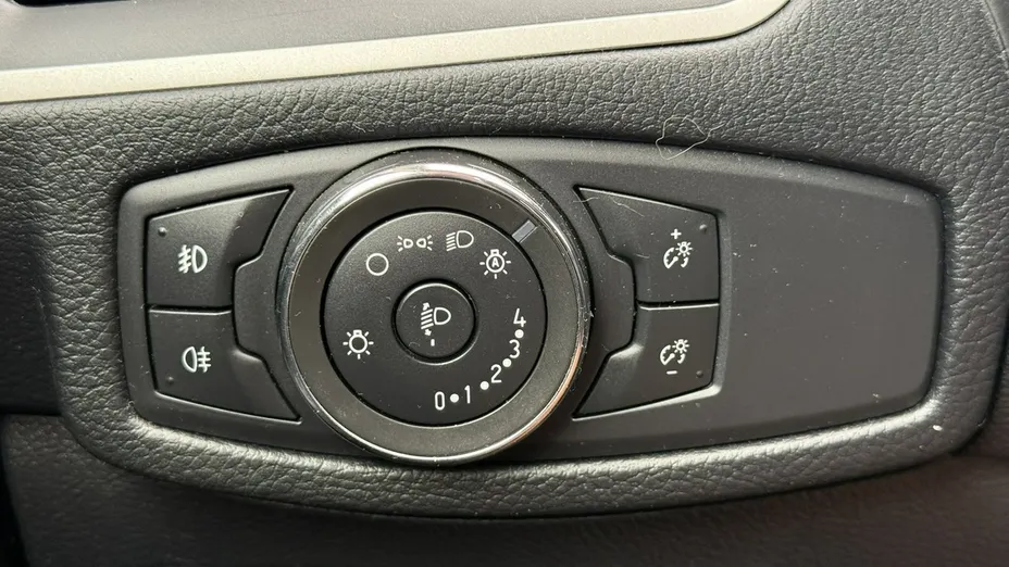FORD S-MAX -