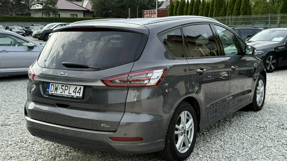 FORD S-MAX -
