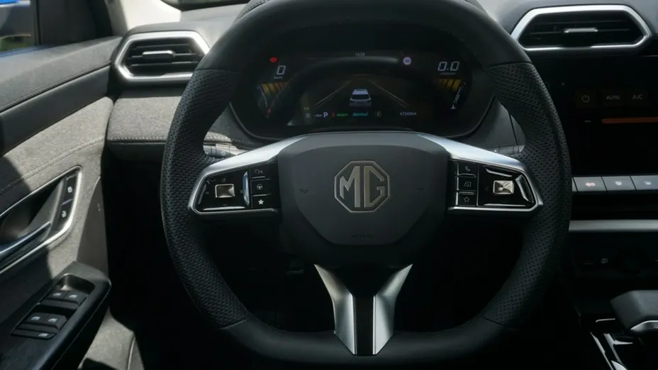 MG ZS -