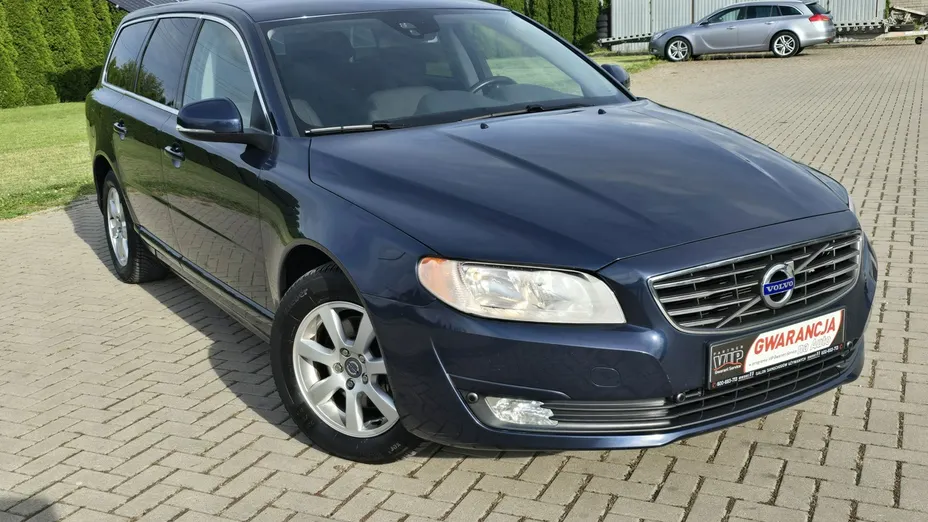 VOLVO V70 -
