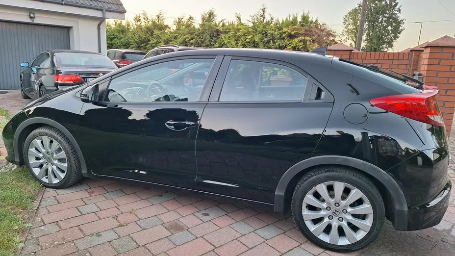 HONDA Civic -