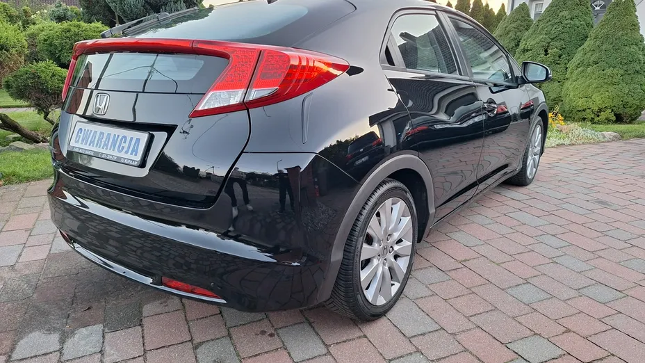 HONDA Civic -