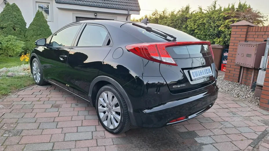 HONDA Civic -