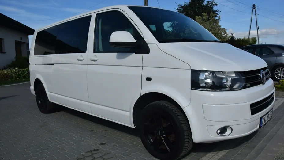 VOLKSWAGEN Transporter -