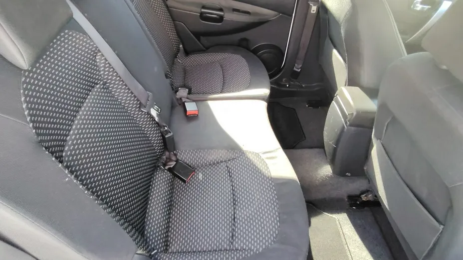 NISSAN Qashqai+2 -