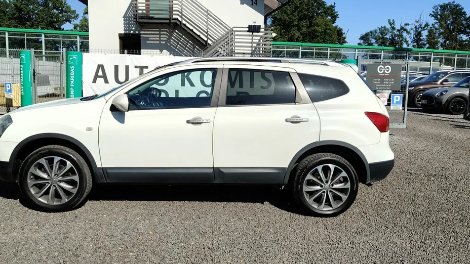 NISSAN Qashqai+2 -