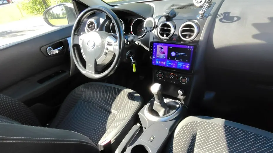 NISSAN Qashqai+2 -