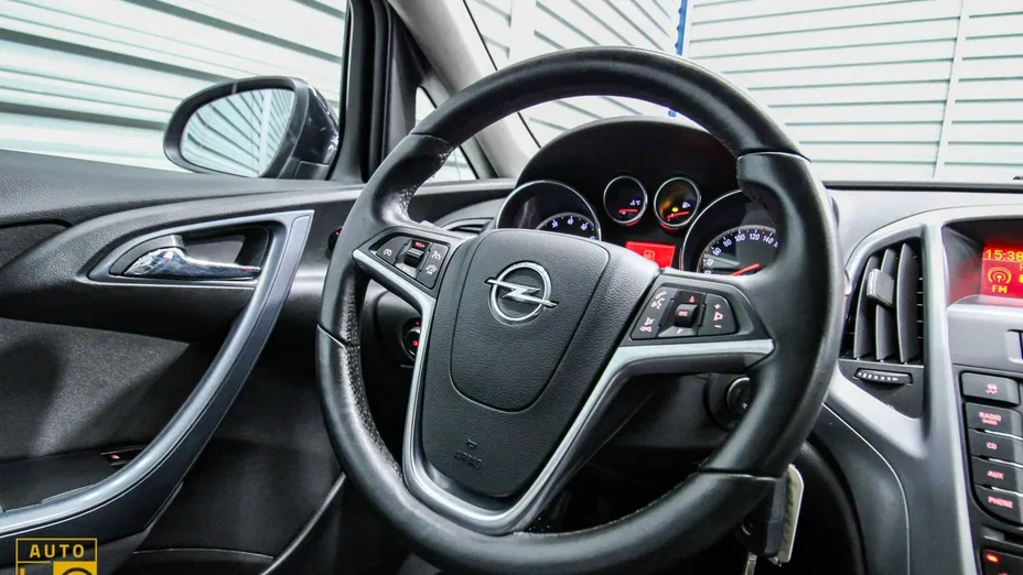 OPEL Astra -