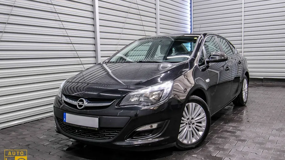 OPEL Astra -