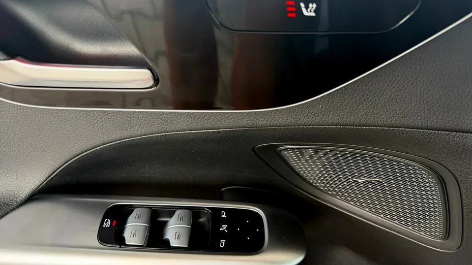 MERCEDES-BENZ C Klasa -