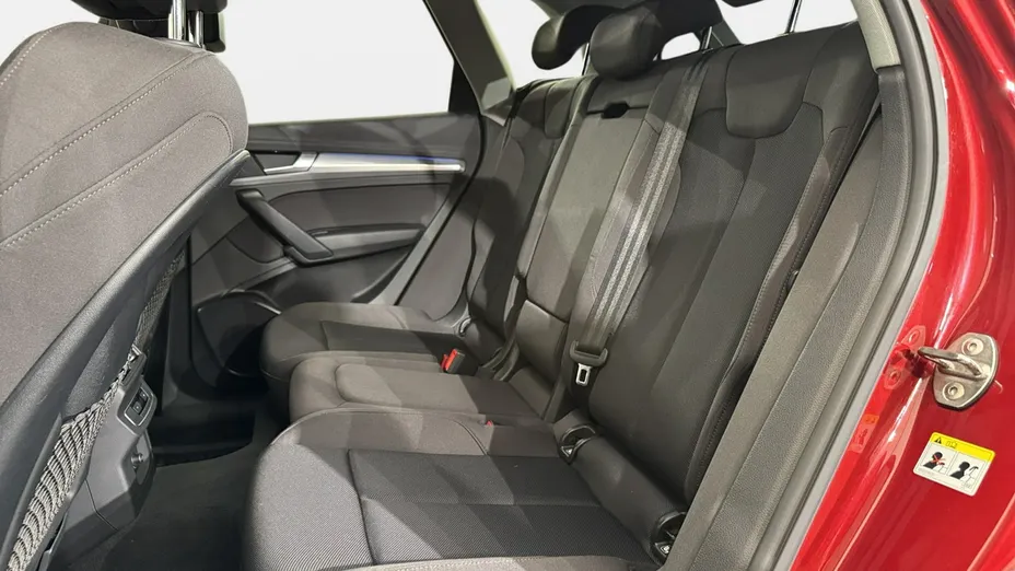 AUDI Q5 -