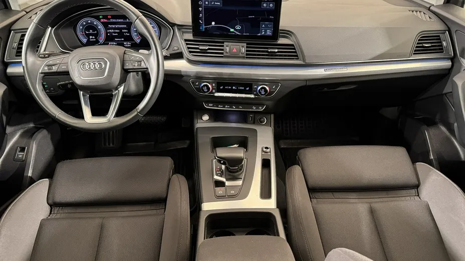 AUDI Q5 -