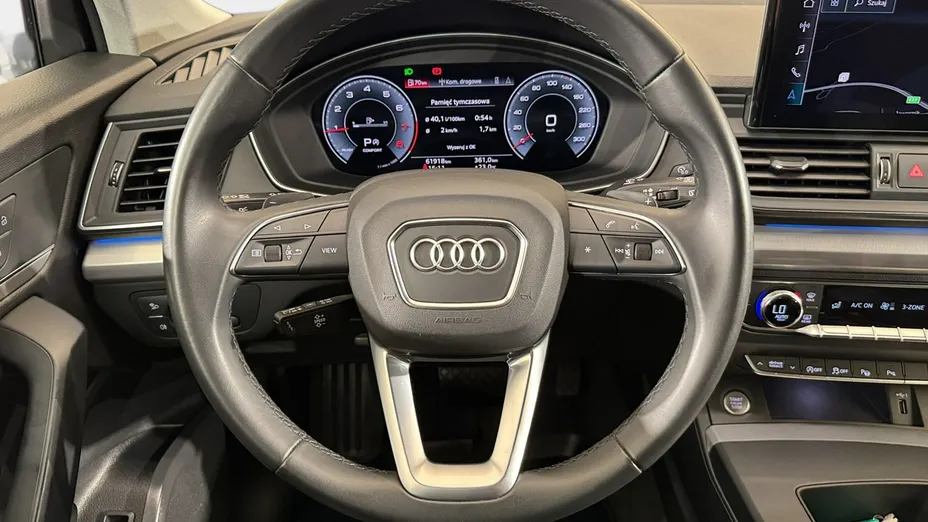 AUDI Q5 -
