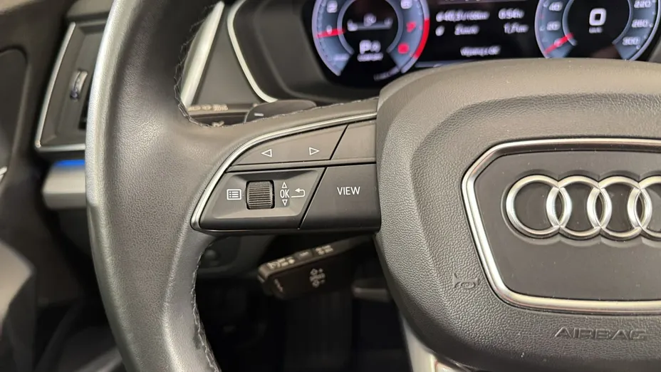AUDI Q5 -