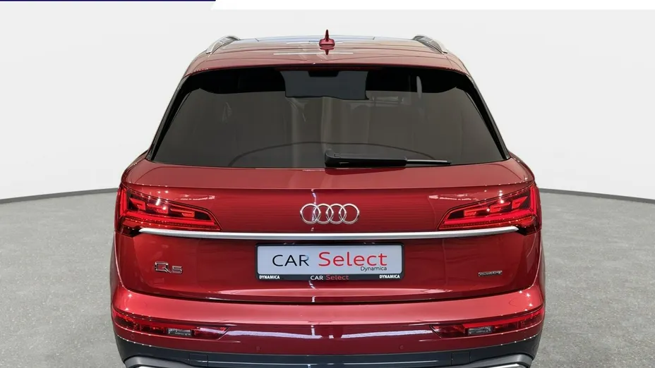 AUDI Q5 -