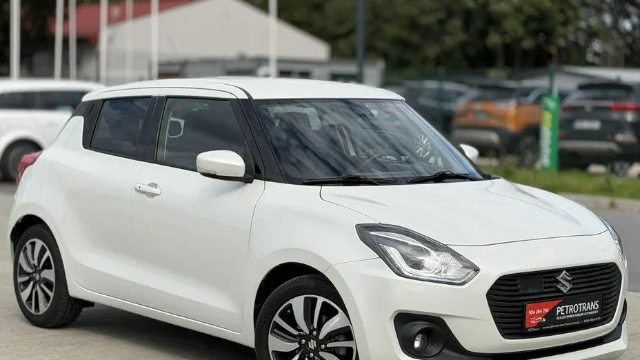 SUZUKI Swift -
