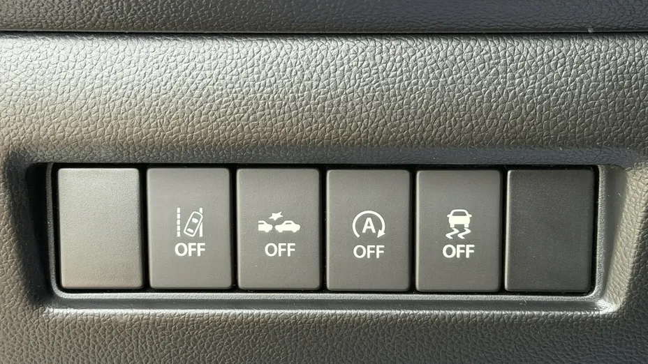SUZUKI Swift -