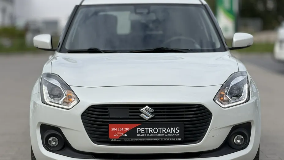 SUZUKI Swift -