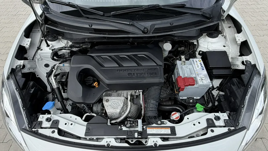 SUZUKI Swift -
