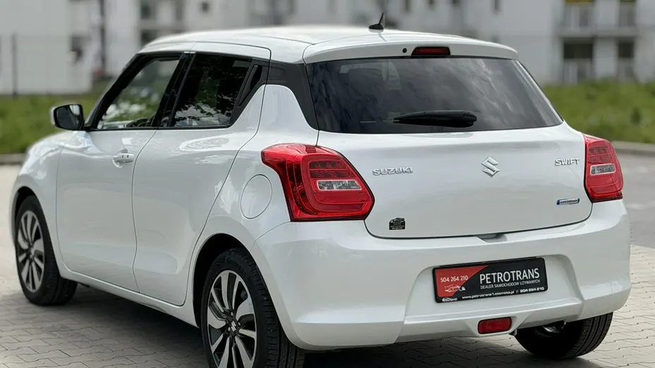 SUZUKI Swift -