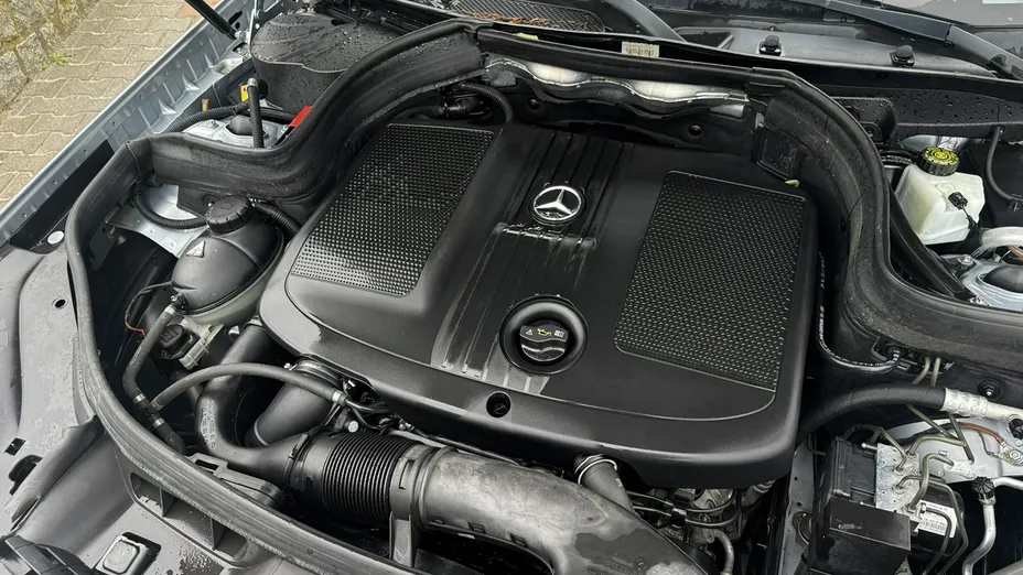 MERCEDES-BENZ GLK -
