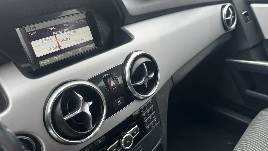 MERCEDES-BENZ GLK -