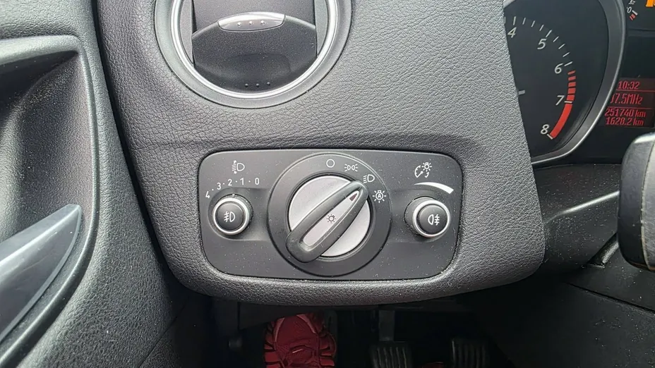 FORD Mondeo -