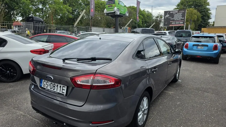 FORD Mondeo -