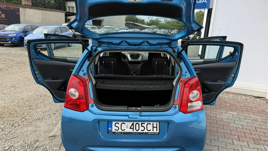 SUZUKI Alto -