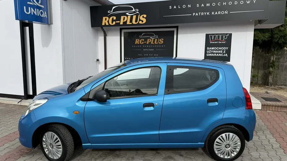 SUZUKI Alto -
