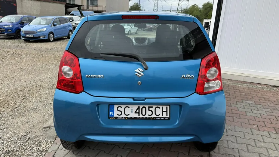 SUZUKI Alto -
