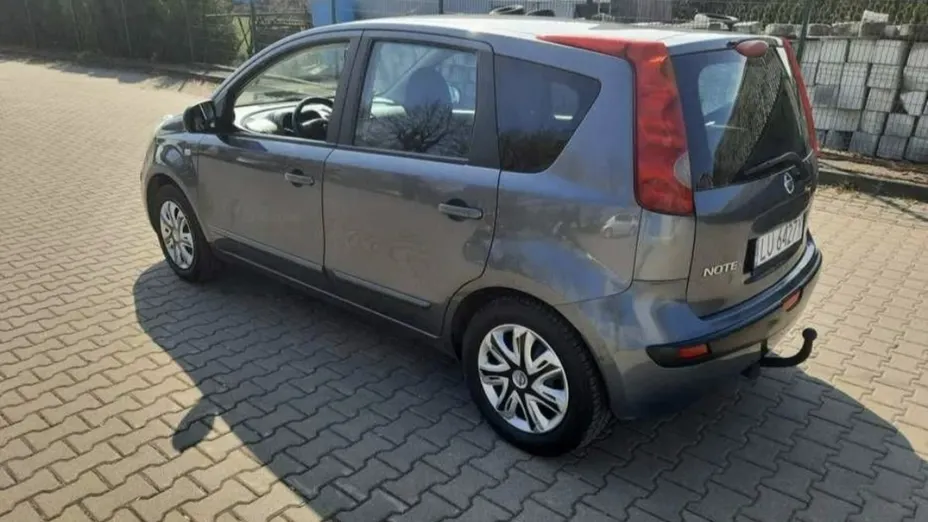NISSAN Note -