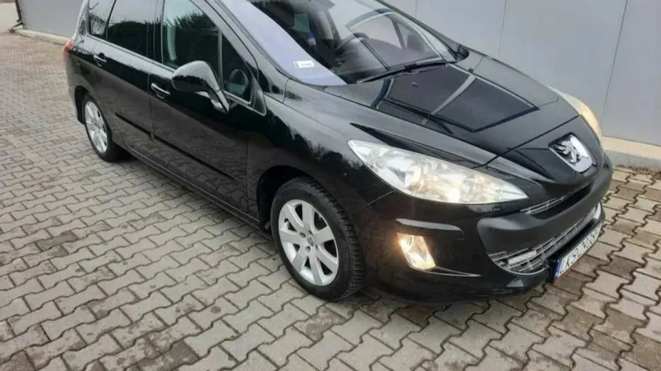PEUGEOT 308 -