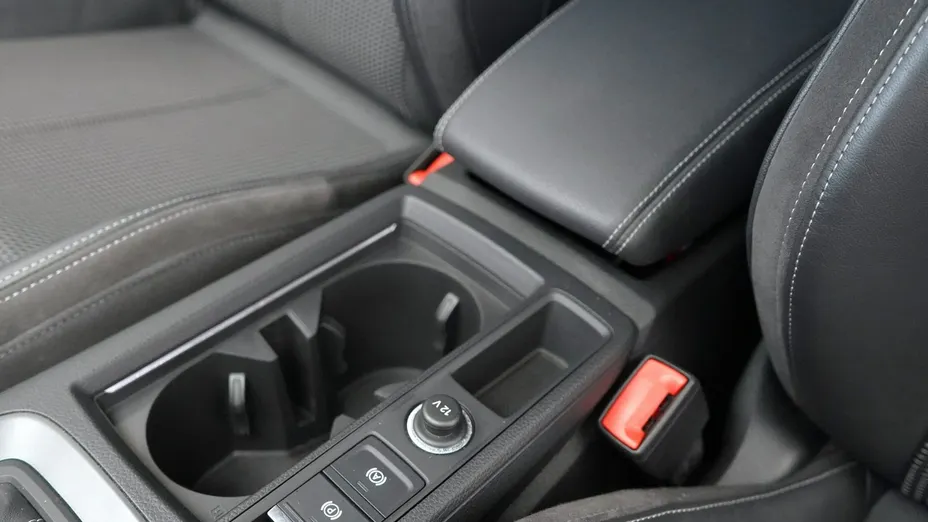 AUDI Q3 -