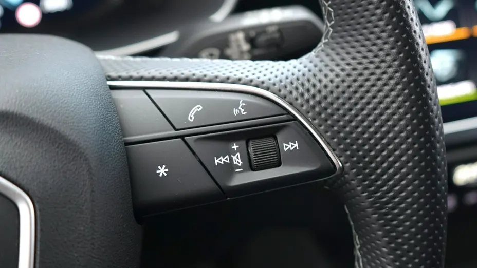 AUDI Q3 -