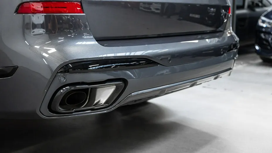 BMW X7 -