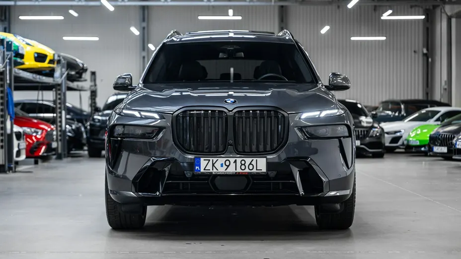 BMW X7 -