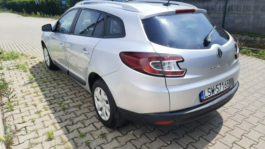 RENAULT Megane -