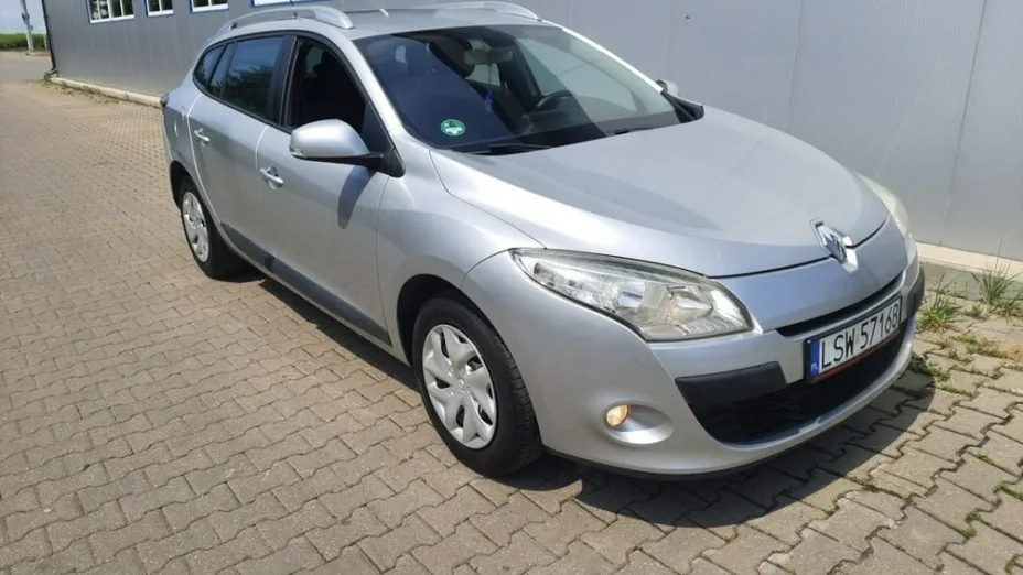 RENAULT Megane -